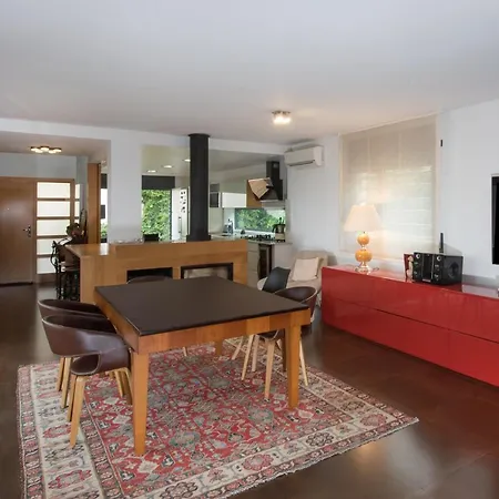 Villa R144 Sea View For 6 People *